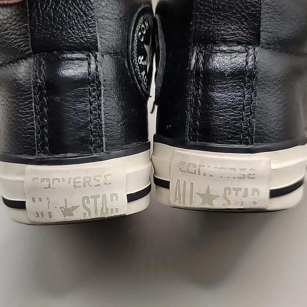 Converse All Star Chuck Taylor Mid Sneakers Junior Kids Size 10.5 Black Leather